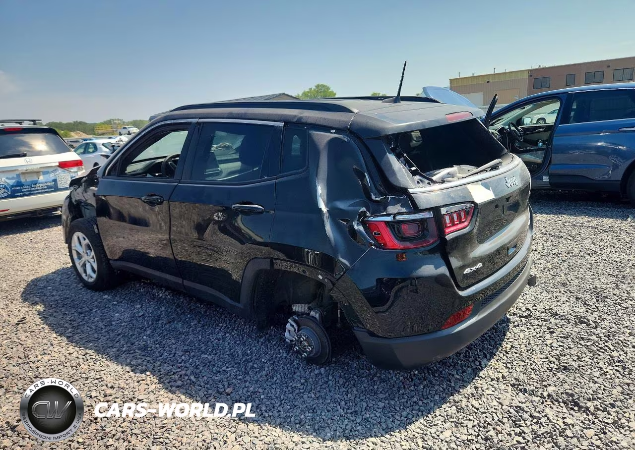 2024 Jeep Compass Latitude VIN:3C4NJDBN6RT119495 - 2