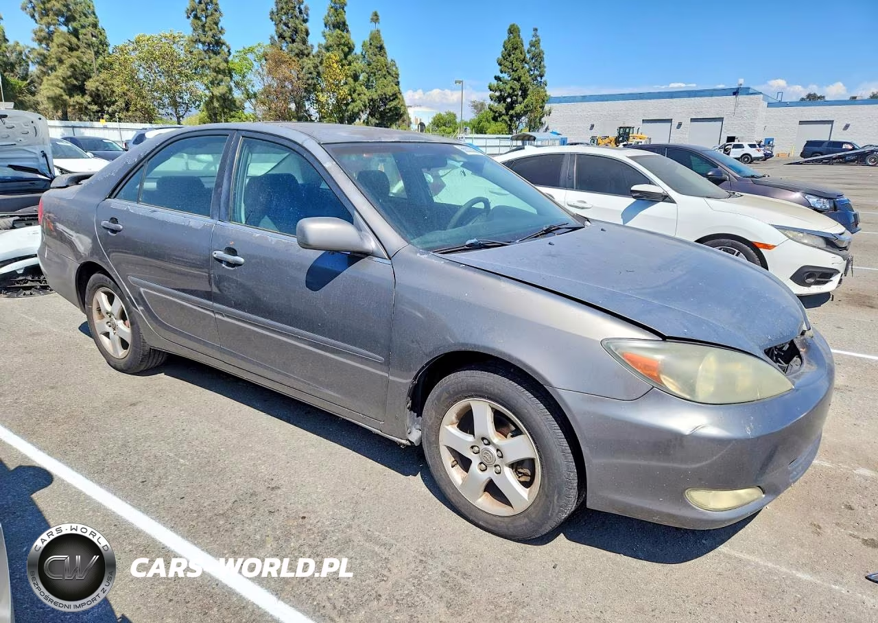 2003 Toyota Camry Se VIN:4T1BE32K43U730318 - 4