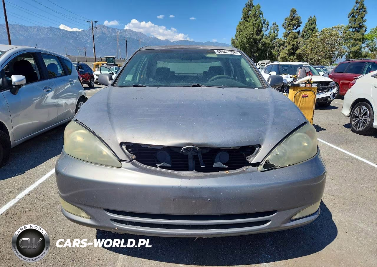 2003 Toyota Camry Se VIN:4T1BE32K43U730318 - 5