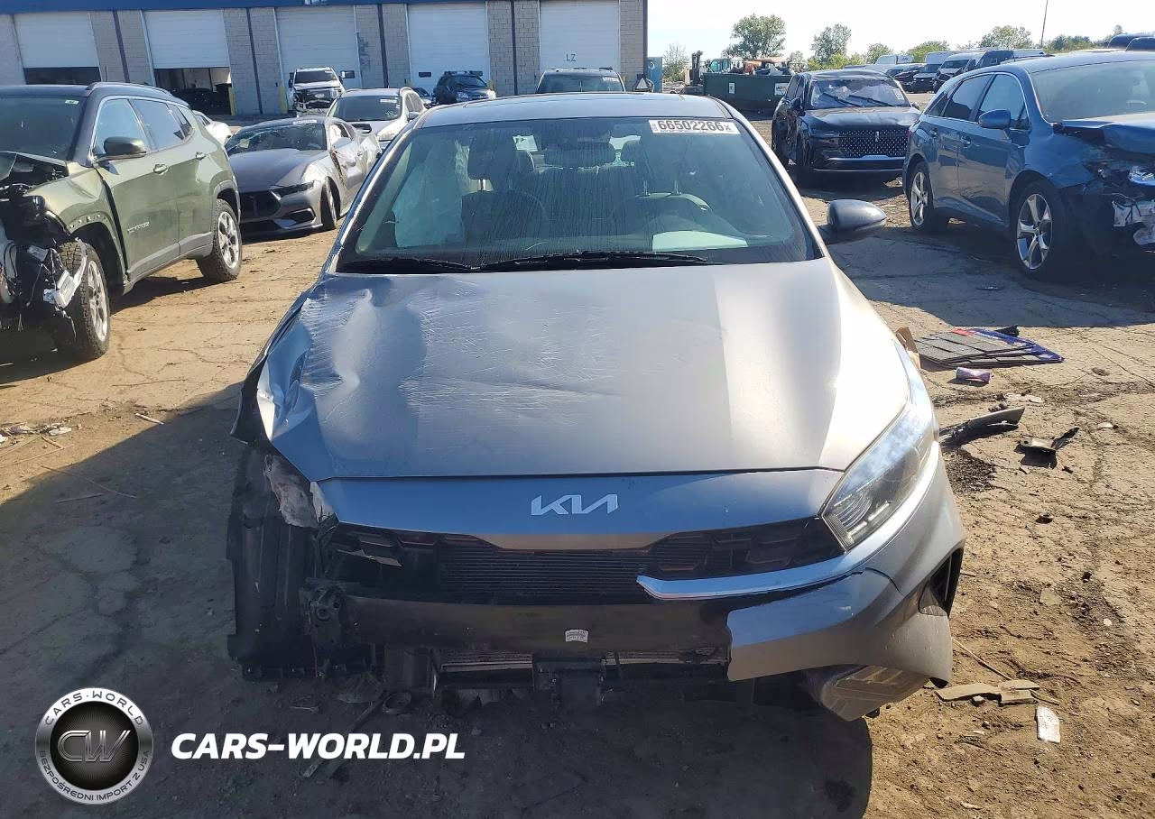 2022 Kia Forte Gt Line VIN:3KPF54AD9NE507871 - 5