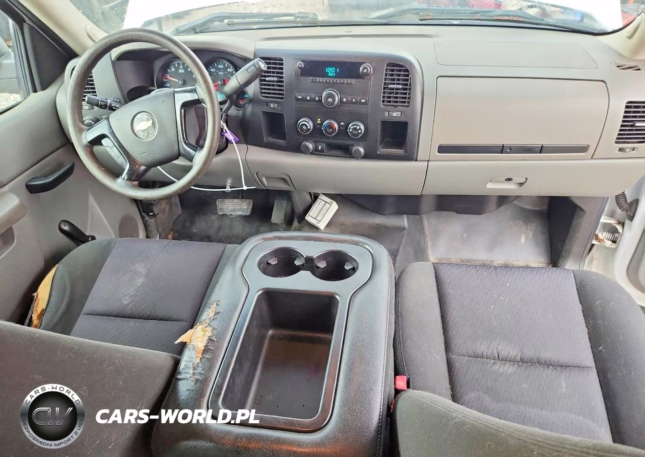 2013 Chevrolet Silverado C1500 VIN:1GCRCPEX5DZ200676 - 8