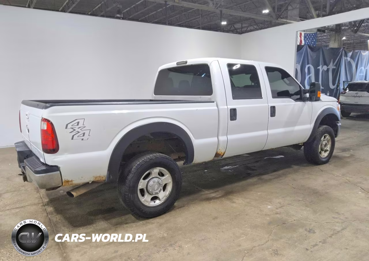 2014 Ford F250 Super Duty VIN:1FT7W2B64EEA12477 - 3