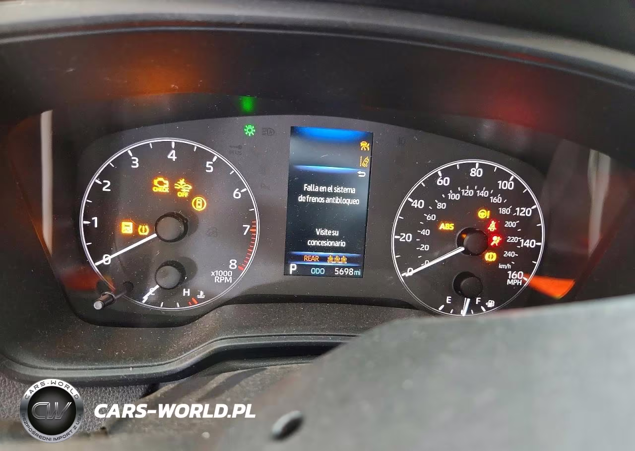 2025 Toyota Corolla Le VIN:5YFB4MDEXSP351792 - 9