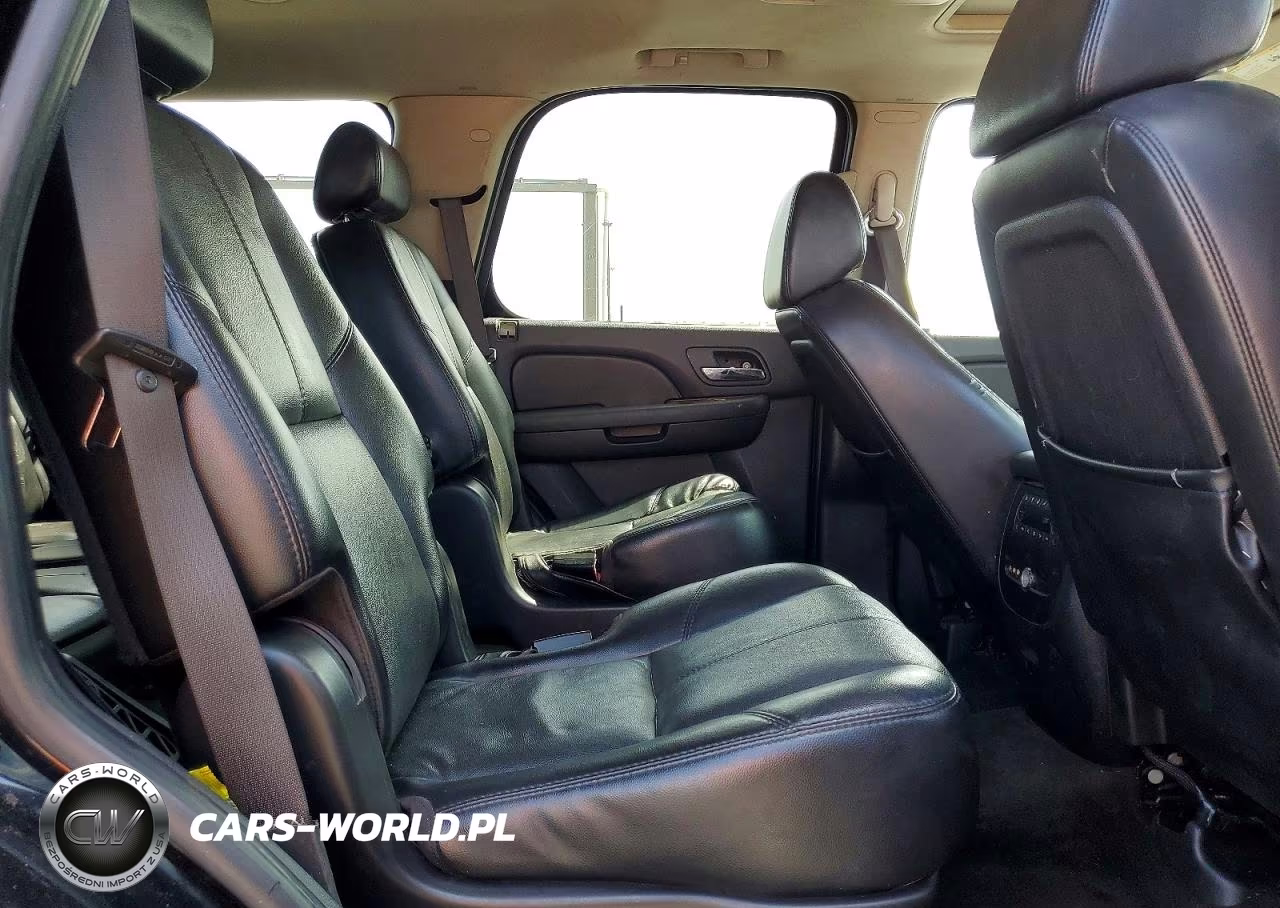 2007 Chevrolet Tahoe C1500 VIN:1GNFC13J87R299732 - 11