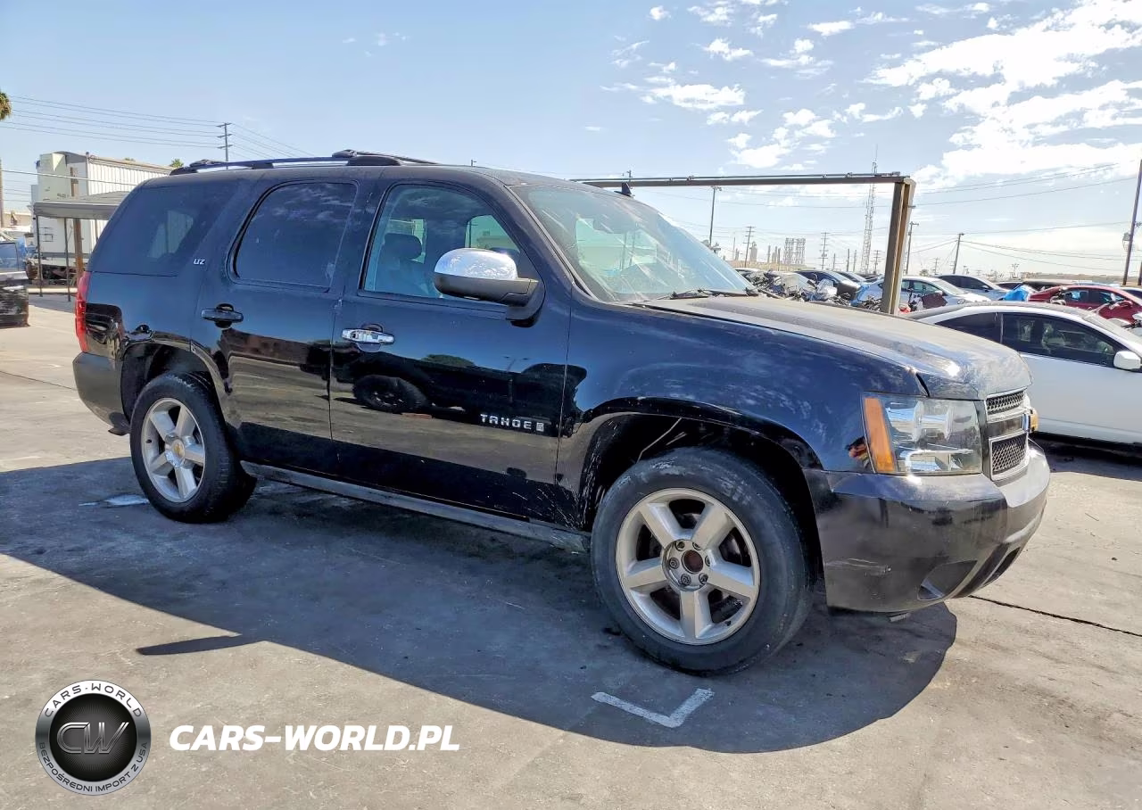 2007 Chevrolet Tahoe C1500 VIN:1GNFC13J87R299732 - 4