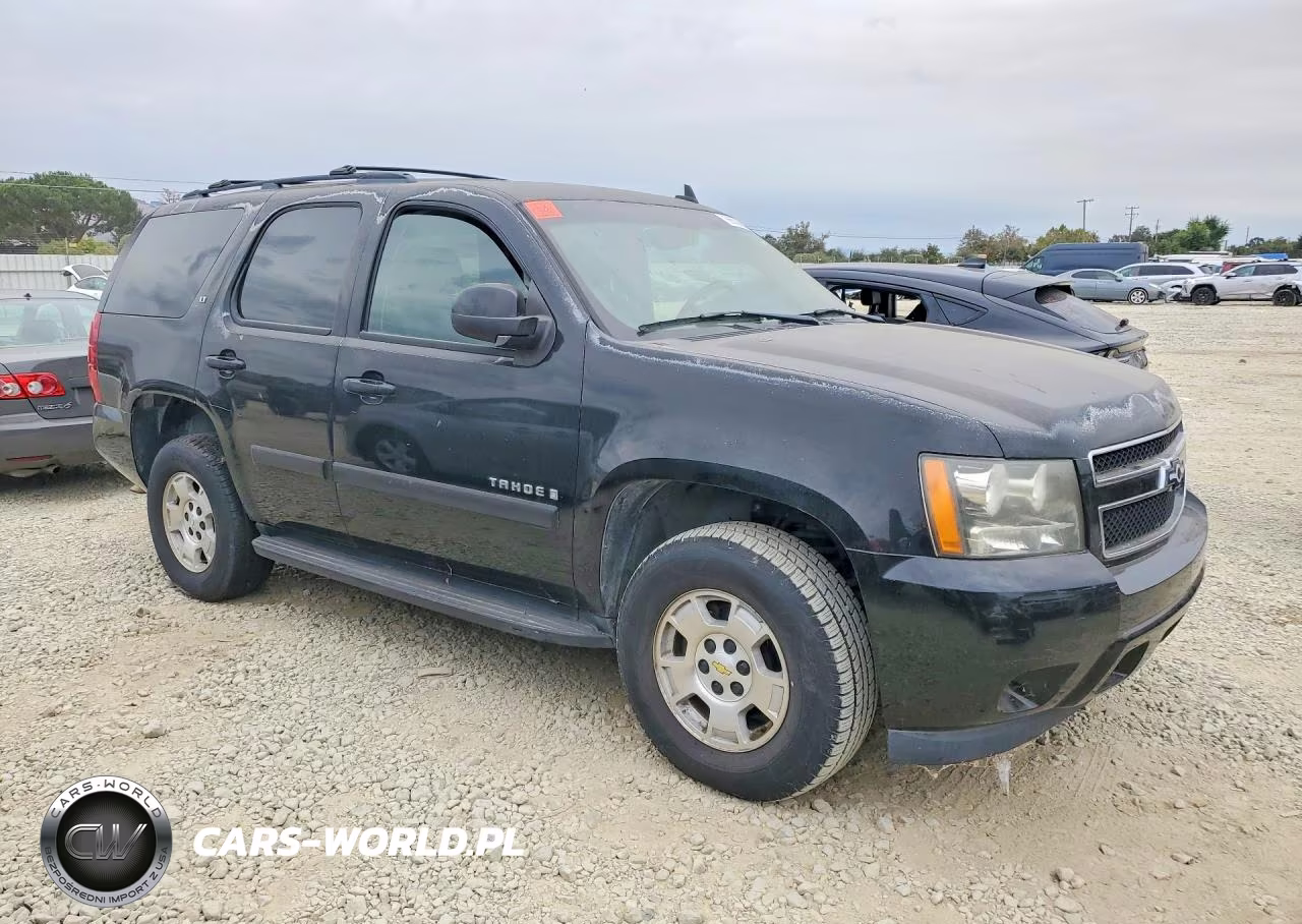 2007 Chevrolet Tahoe K1500 VIN:1GNFK13057J392314 - 4