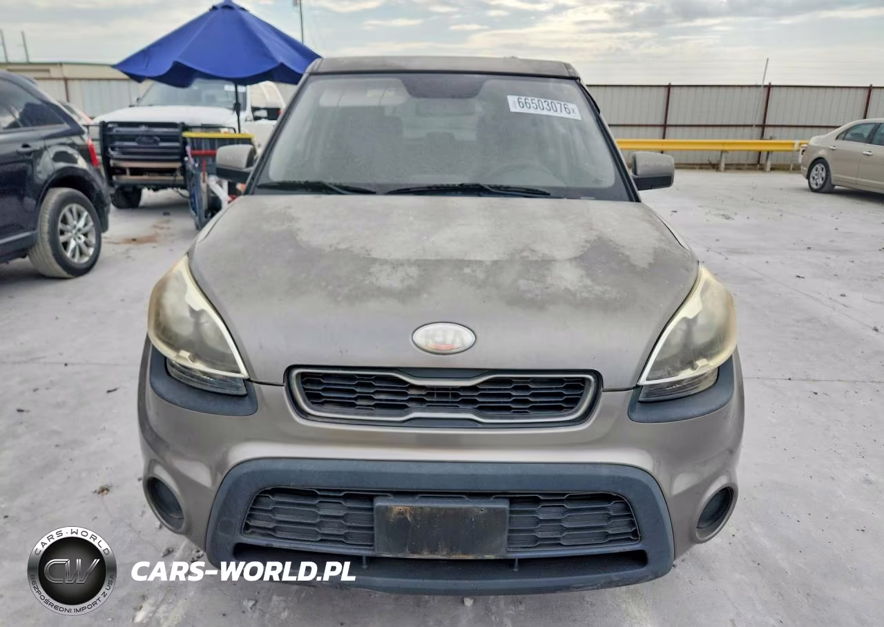2013 Kia Soul Base VIN:KNDJT2A52D7494800 - 5