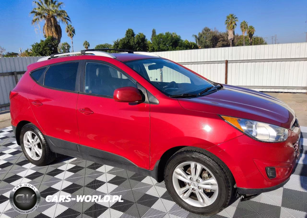 2011 Hyundai Tucson Gls VIN:KM8JU3AC6BU212024 - 4