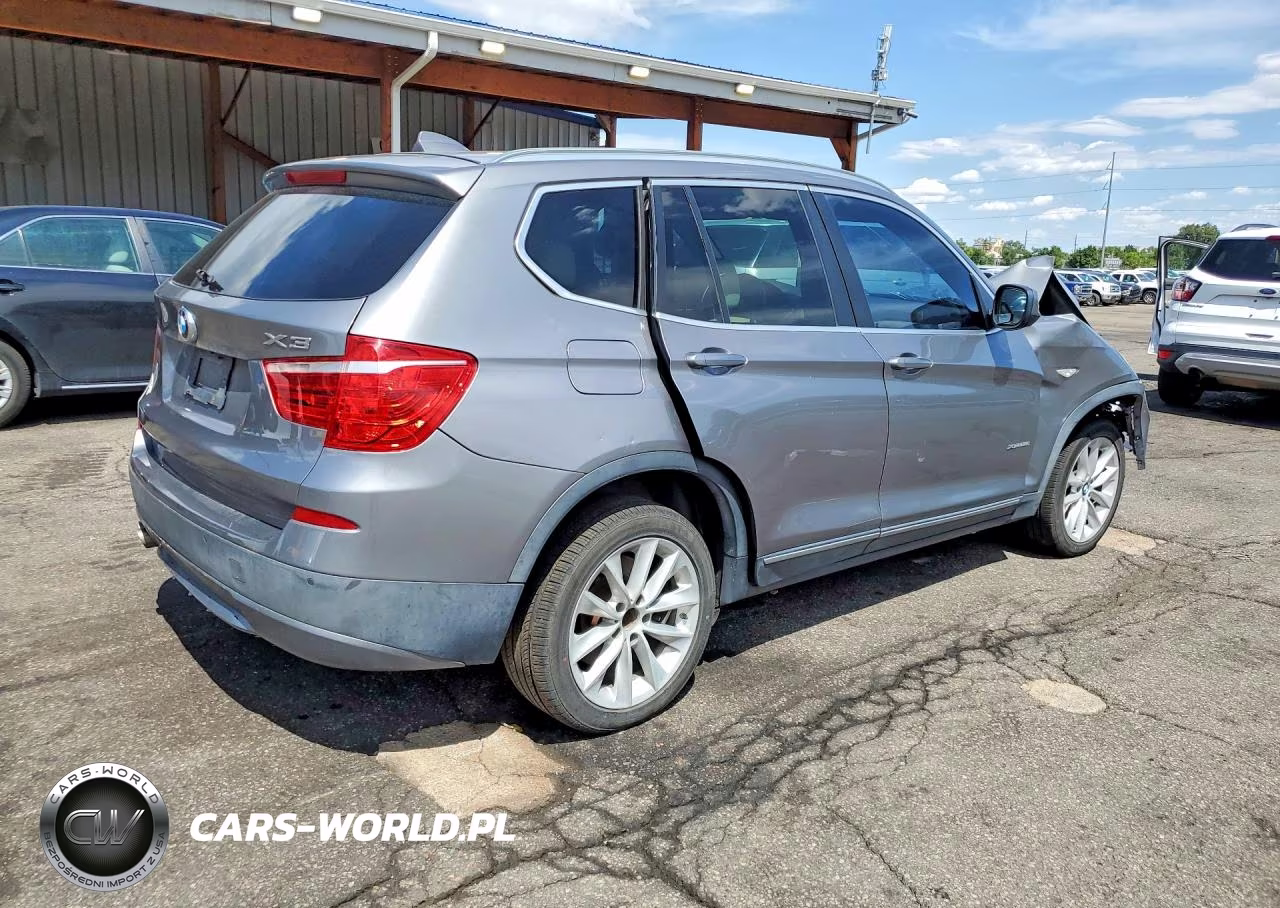 2012 BMW X3 xDrive28I VIN:5UXWX5C57CL721203 - 3