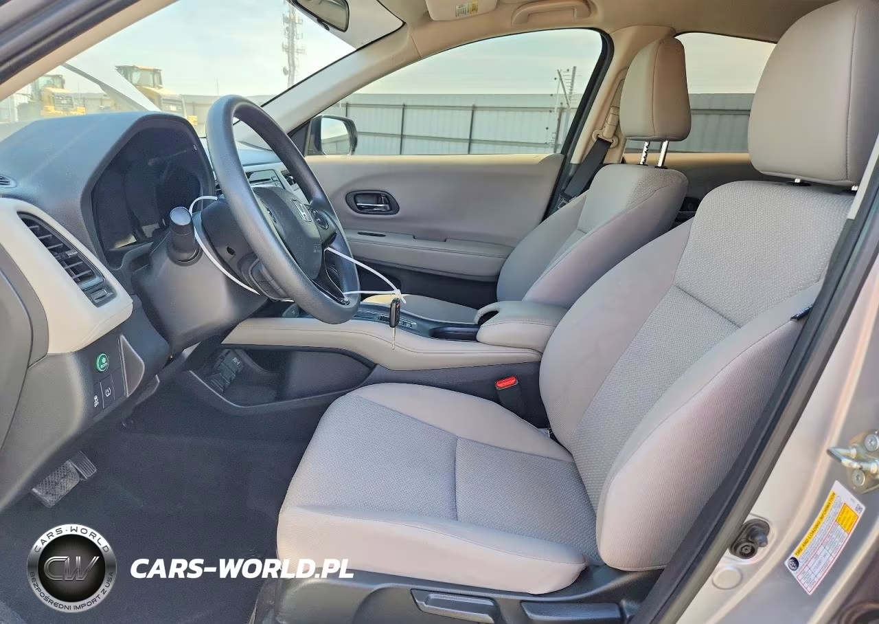 2017 Honda Hr-V Lx VIN:3CZRU5H39HG709552 - 7