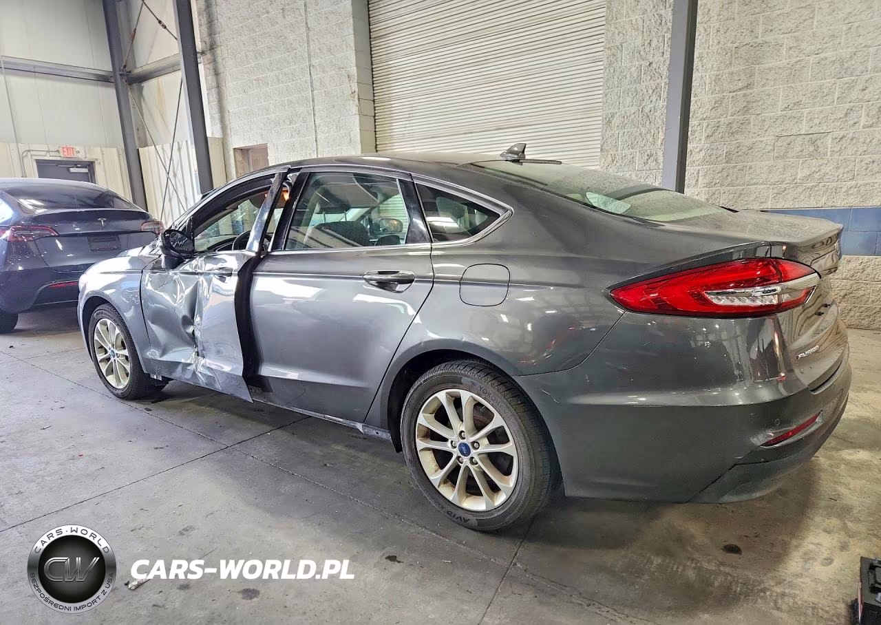 2019 Ford Fusion Se VIN:3FA6P0H76KR217732 - 2