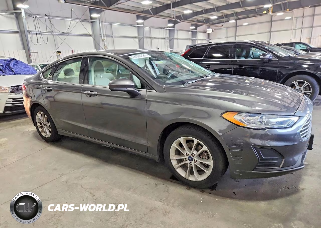 2019 Ford Fusion Se VIN:3FA6P0H76KR217732 - 4
