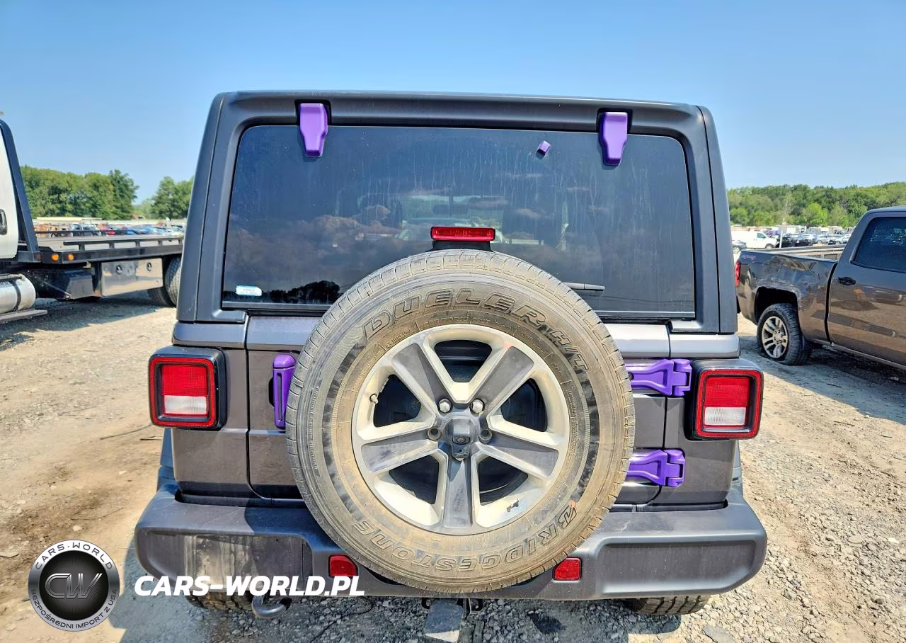 2020 Jeep Wrangler Unlimited Sahara VIN:1C4HJXEN1LW280669 - 6