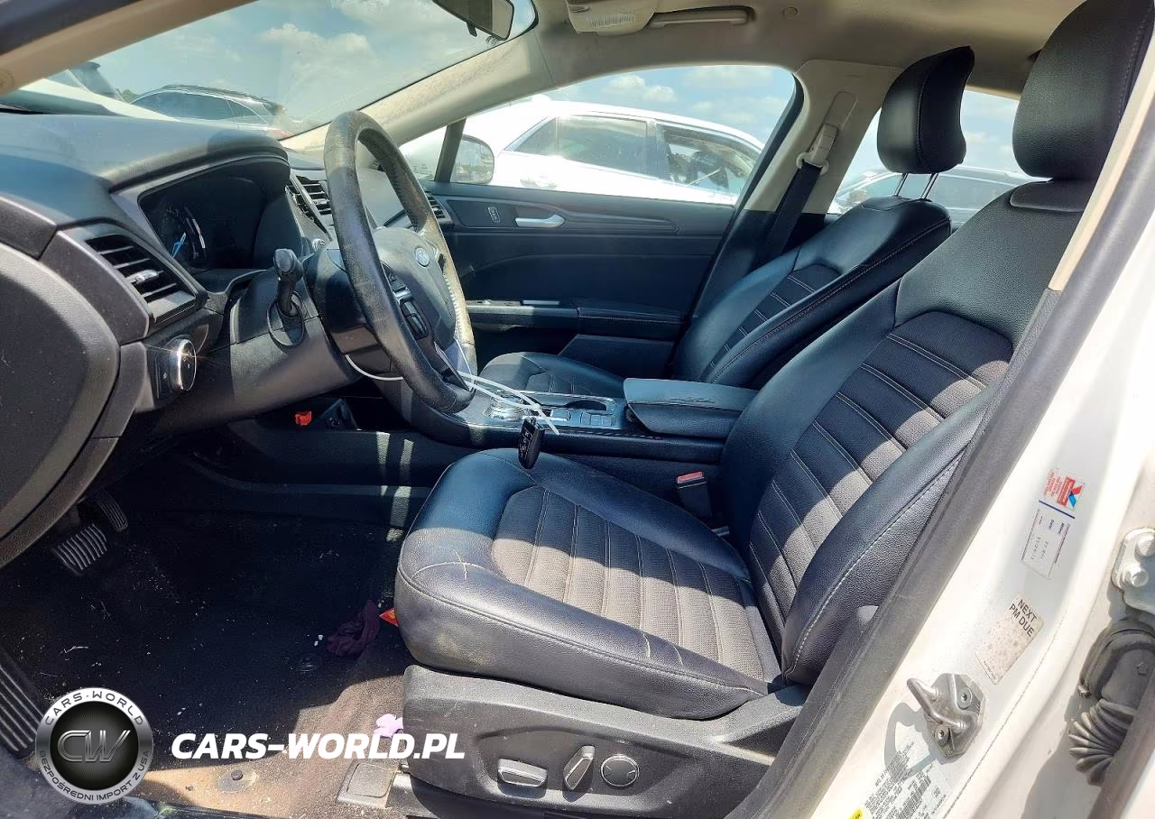 2018 Ford Fusion Se Hybrid VIN:3FA6P0LU6JR132367 - 7