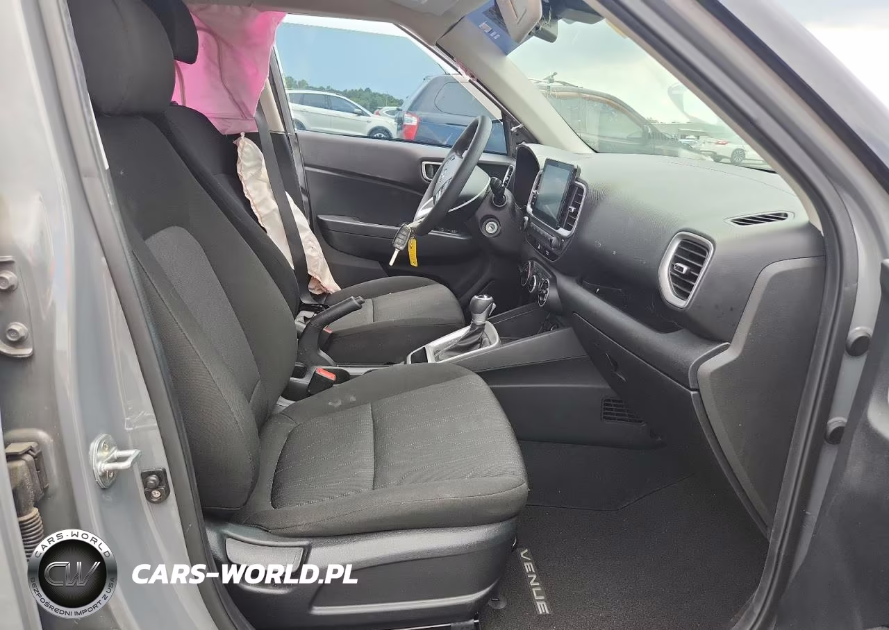 2020 Hyundai Venue Se VIN:KMHRB8A38LU037735 - 7