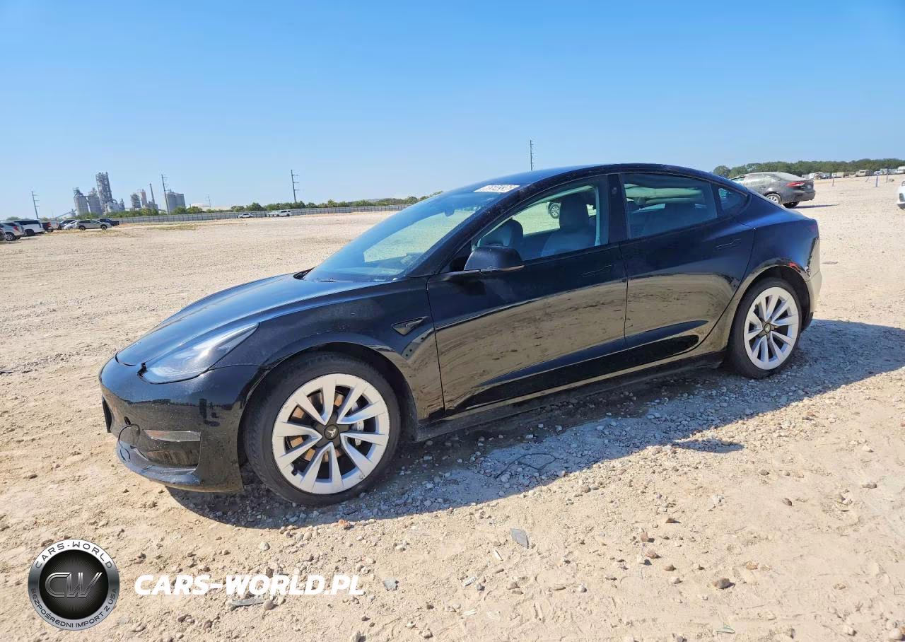 2022 Tesla Model 3 – zdjęcie 1 z 12