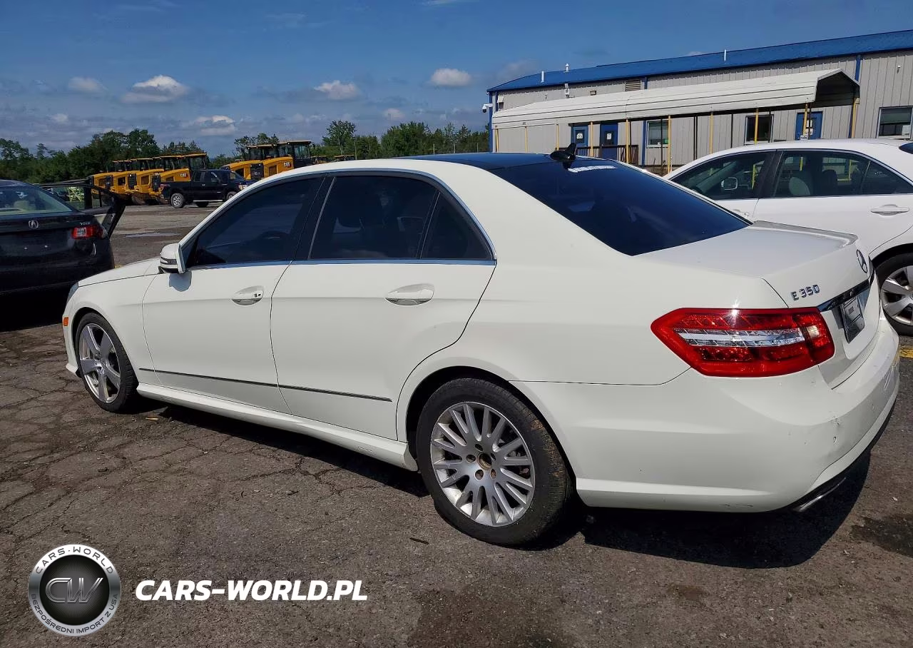 2011 Mercedes-Benz E 350 4Matic VIN:WDDHF8HB8BA292084 - 2
