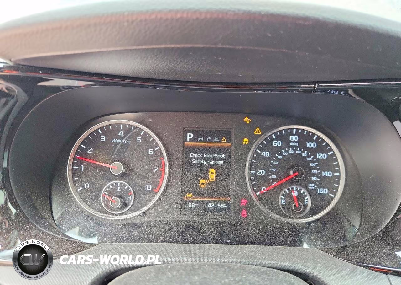 2024 Kia K5 Gt Line VIN:5XXG64J25RG240824 - 9