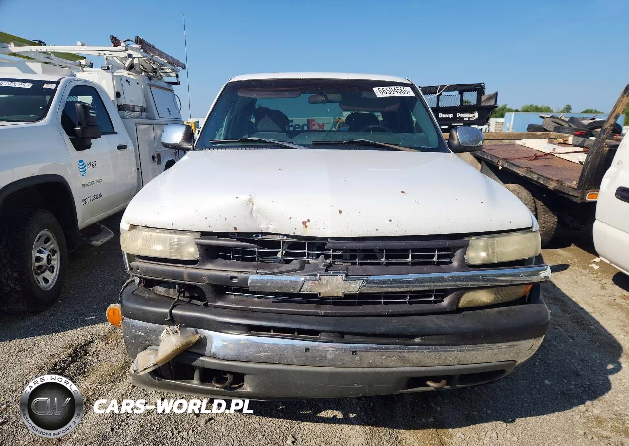 2000 Chevrolet Silverado K2500 VIN:1GCGK29U1YE331789 - 5