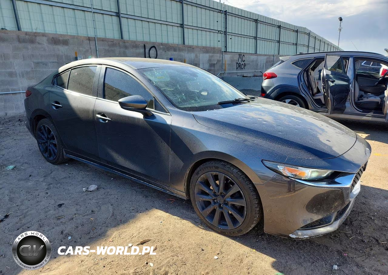 2020 Mazda 3 Preferred VIN:JM1BPBDM4L1162886 - 4