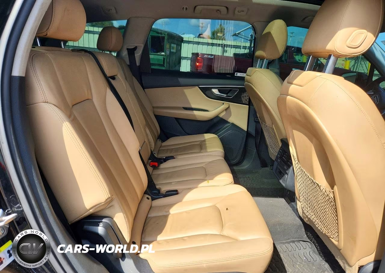 2021 Audi Q7 Premium VIN:WA1AXAF7XMD010716 - 11