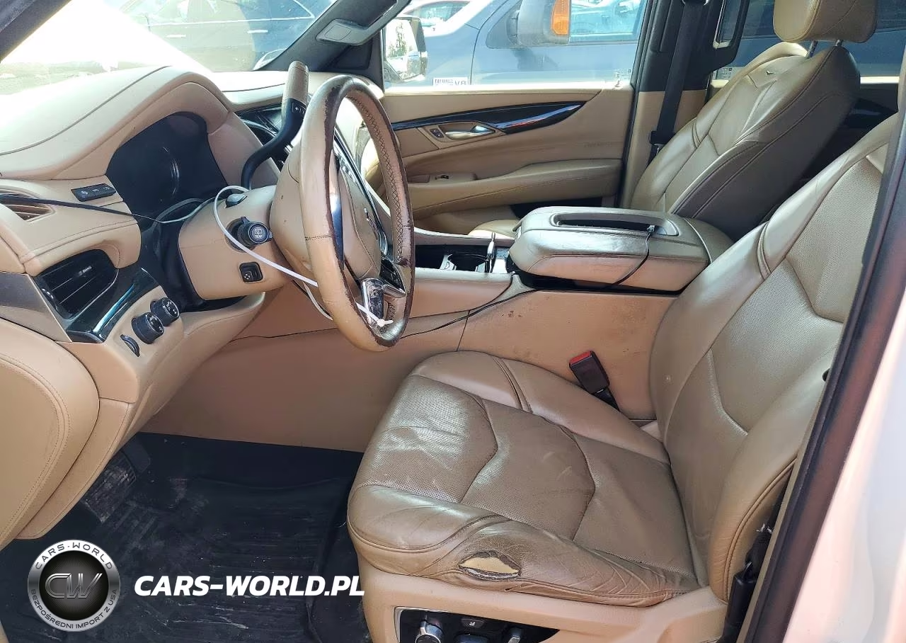 2018 Cadillac Escalade Platinum VIN:1GYS4DKJ9JR304039 - 7