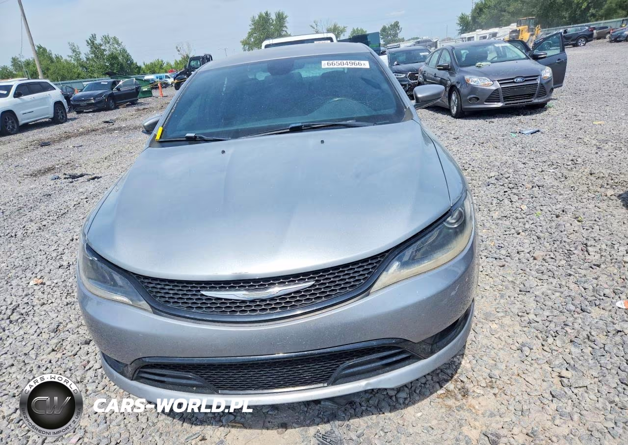 2015 Chrysler 200 S VIN:1C3CCCDG0FN627858 - 5
