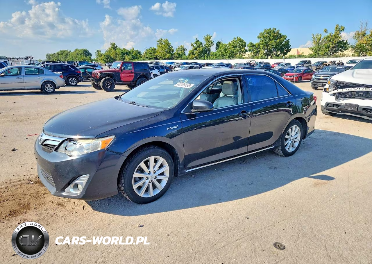 2012 Toyota Camry Hybrid Xle – zdjęcie 1 z 12
