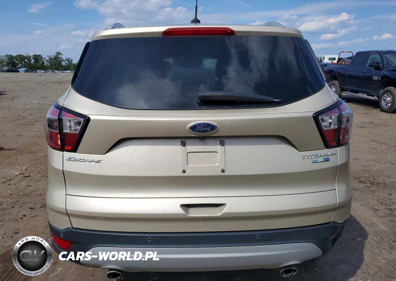 2017 Ford Escape Titanium VIN:1FMCU9J90HUC07796 - 6