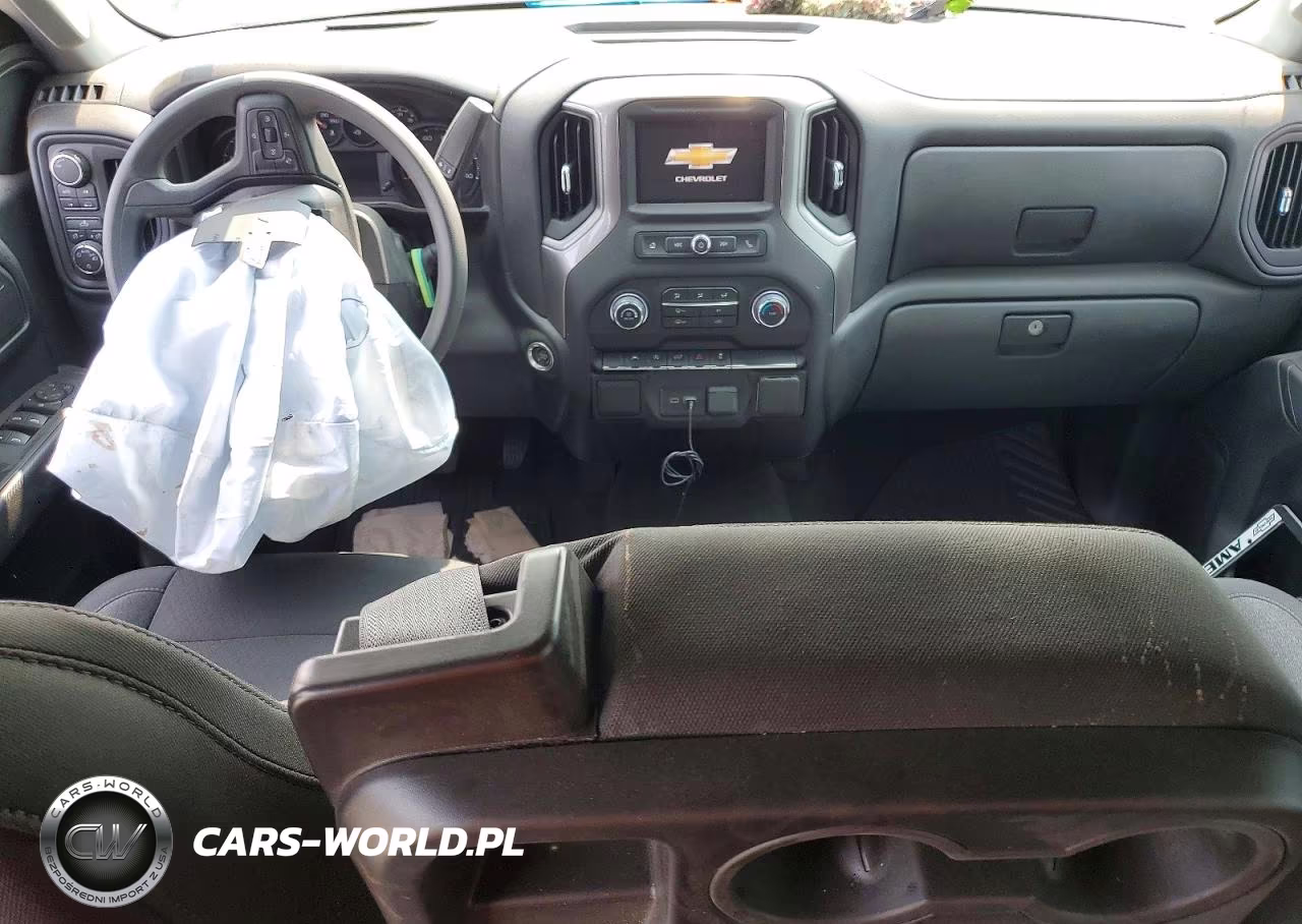 2024 Chevrolet Silverado K1500 Custom VIN:1GCPDBEKXRZ196627 - 8