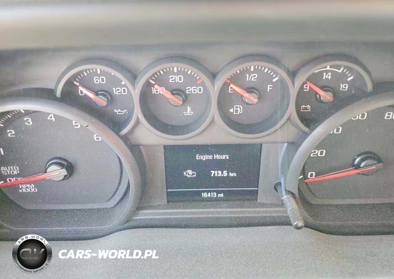 2024 Chevrolet Silverado K1500 Custom VIN:1GCPDBEKXRZ196627 - 9