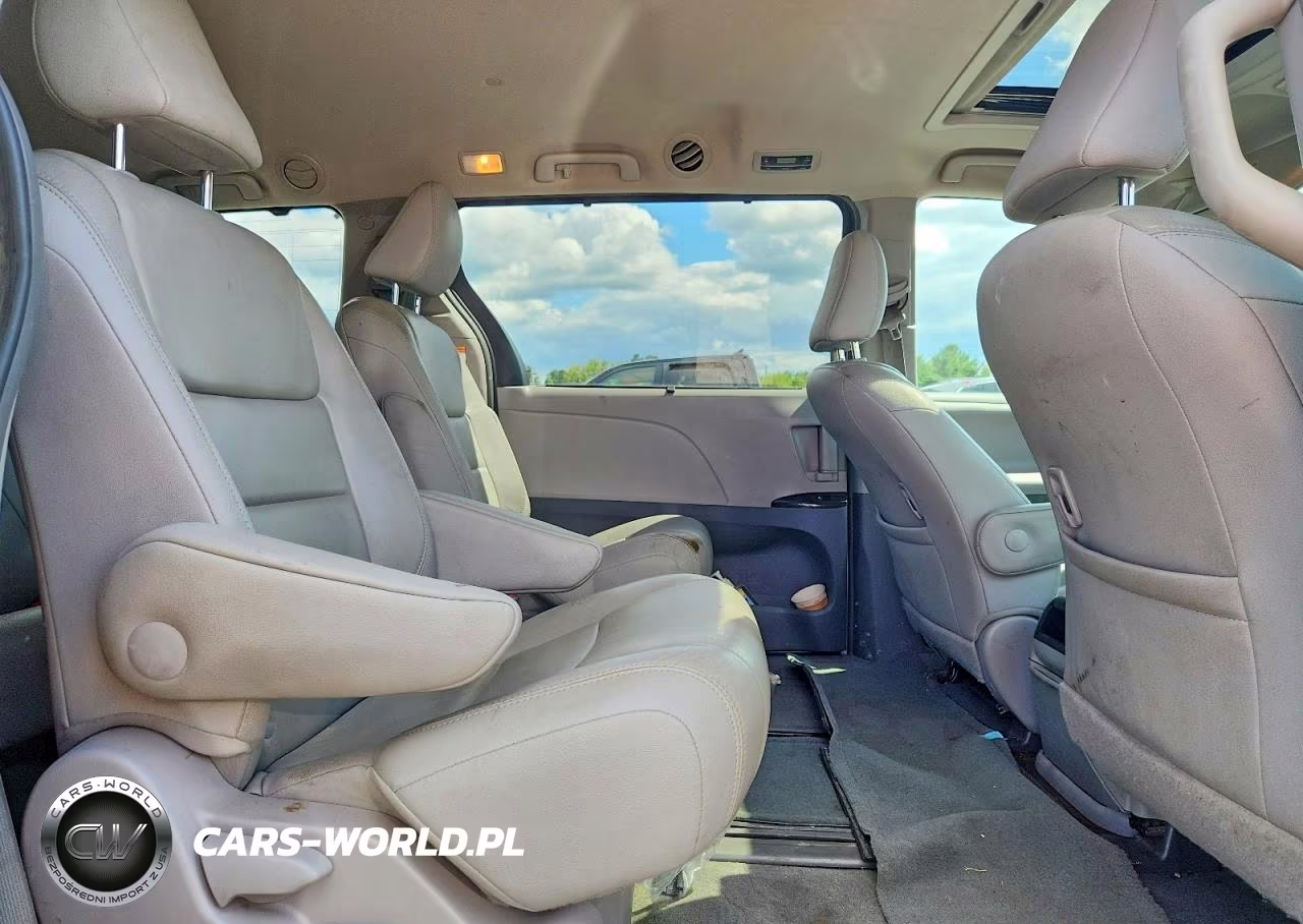 2015 Toyota Sienna Xle 7-Passenger VIN:5TDDK3DC0FS100445 - 11