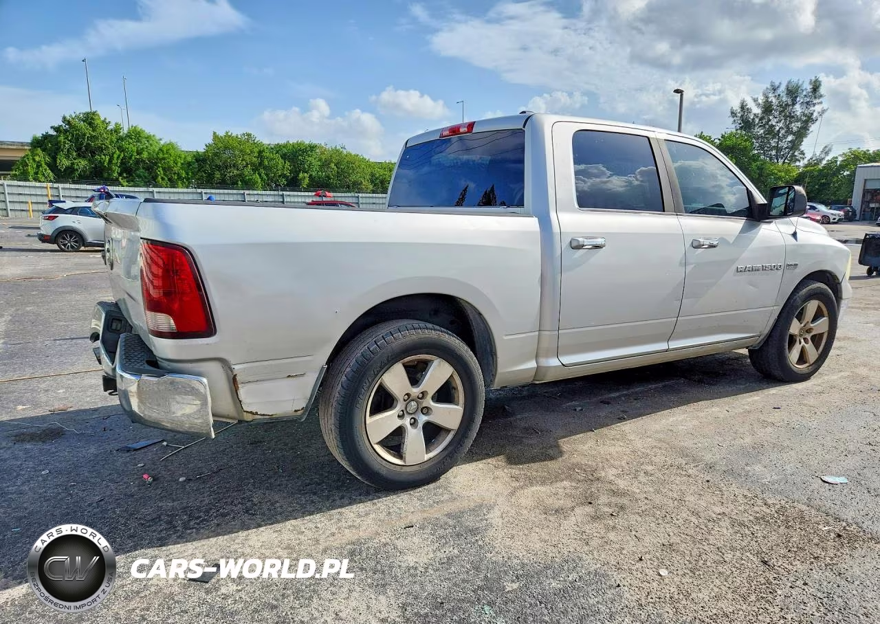2012 Dodge Ram 1500 Slt VIN:1C6RD6LT1CS153720 - 3