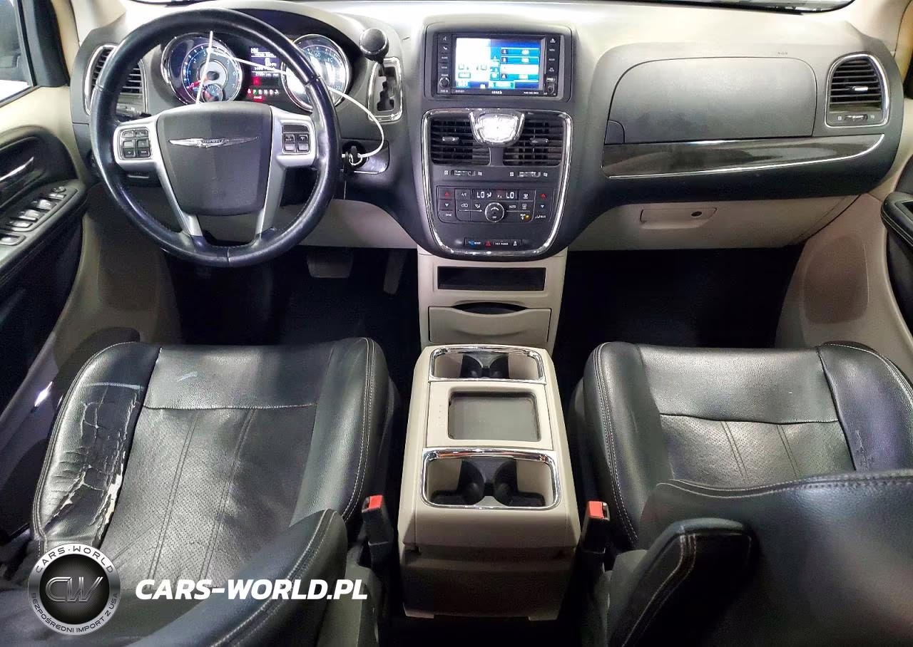 2012 Chrysler Town & Country Touring VIN:2C4RC1BG2CR318985 - 8