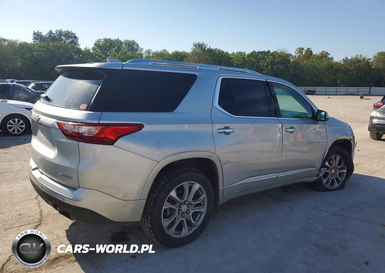 2021 Chevrolet Traverse Premier VIN:1GNERKKWXMJ268845 - 3
