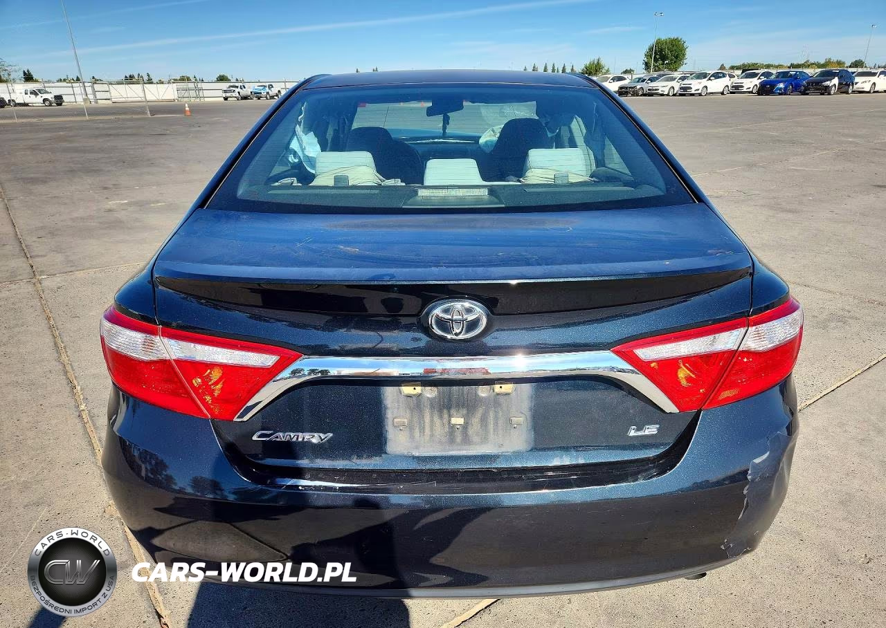 2017 Toyota Camry Le VIN:4T1BF1FK9HU269765 - 6