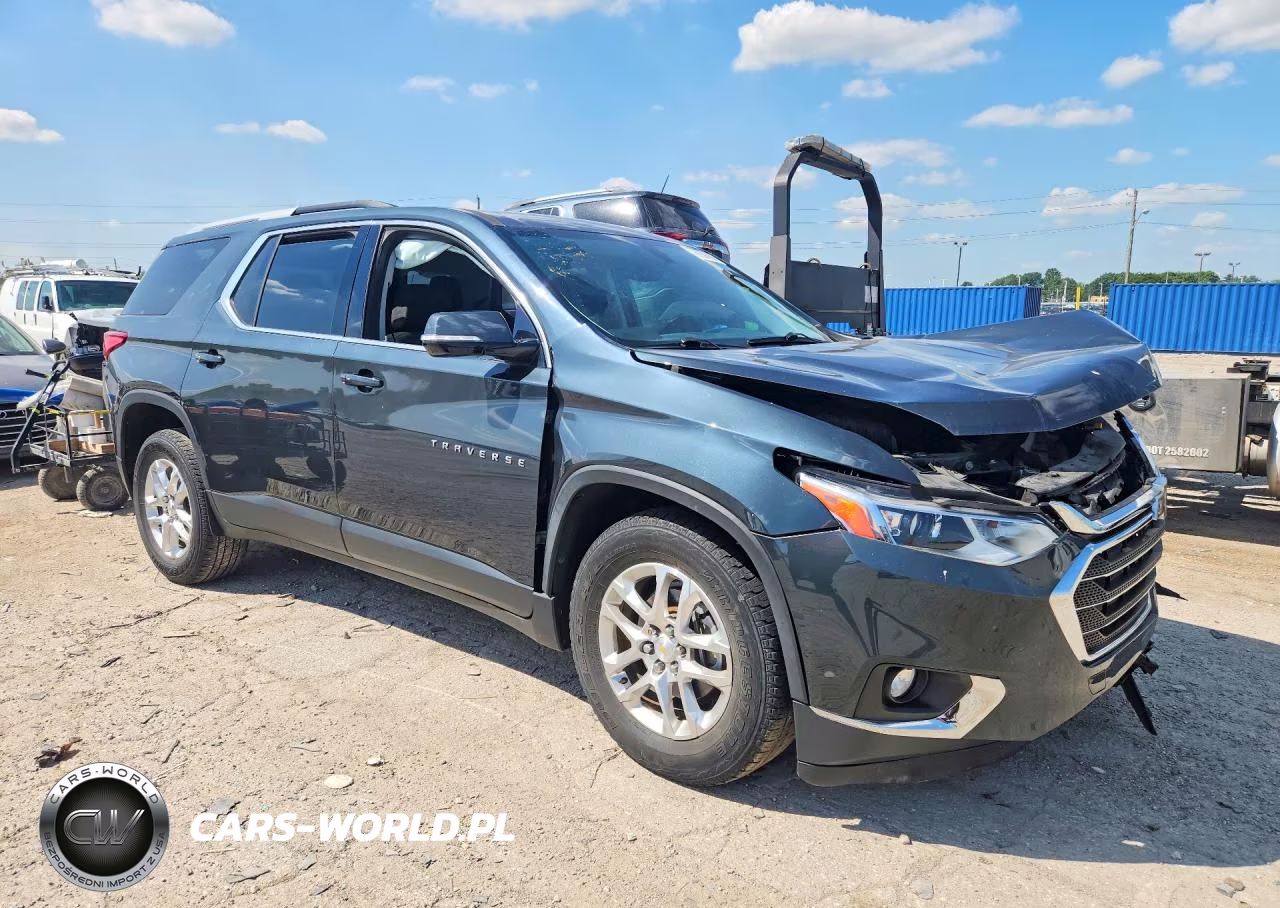 2018 Chevrolet Traverse Lt VIN:1GNERGKW4JJ262323 - 4