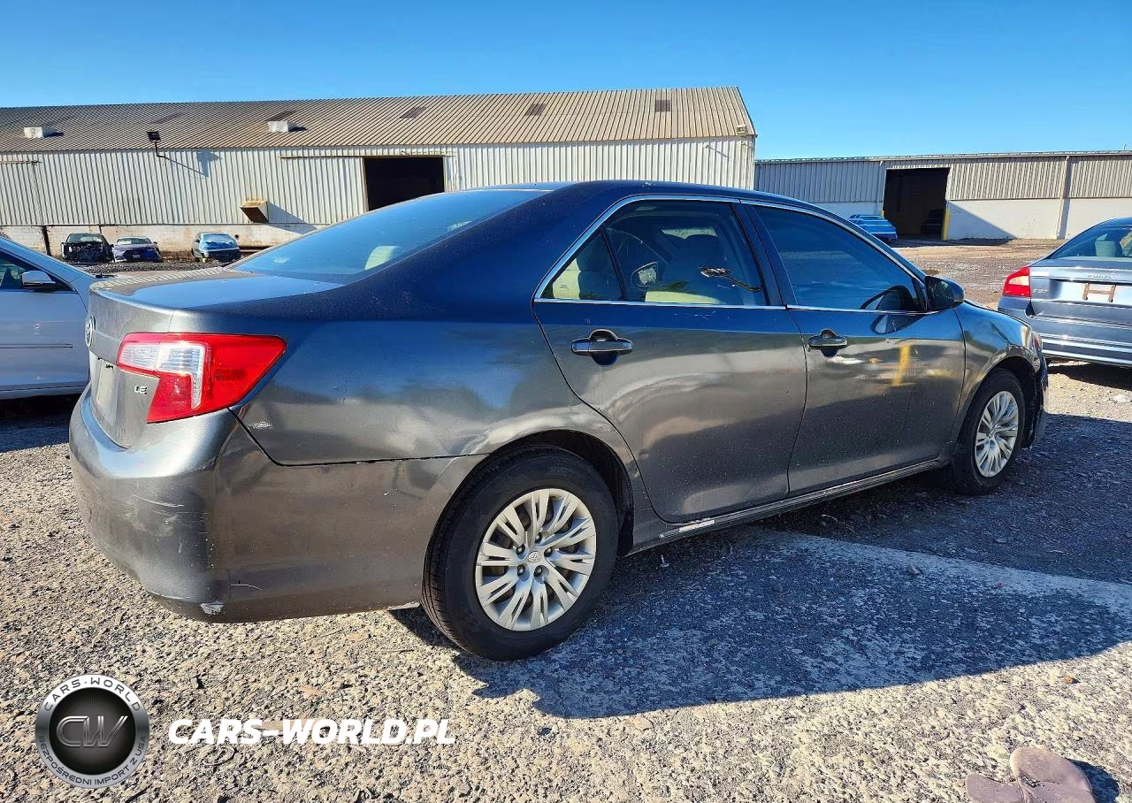 2012 Toyota Camry Le VIN:4T1BF1FKXCU028614 - 3