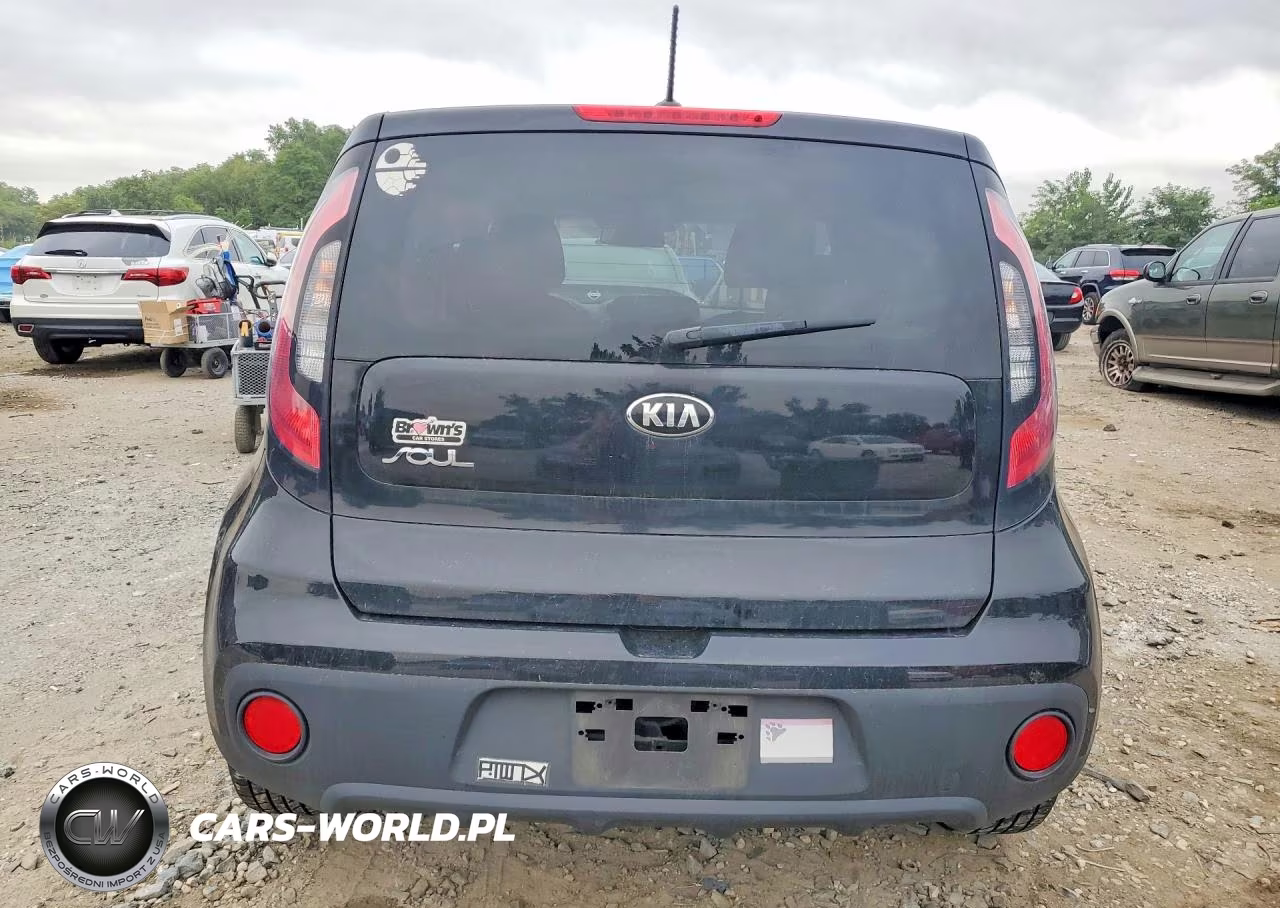 2017 Kia Soul Base VIN:KNDJN2A24H7416041 - 6