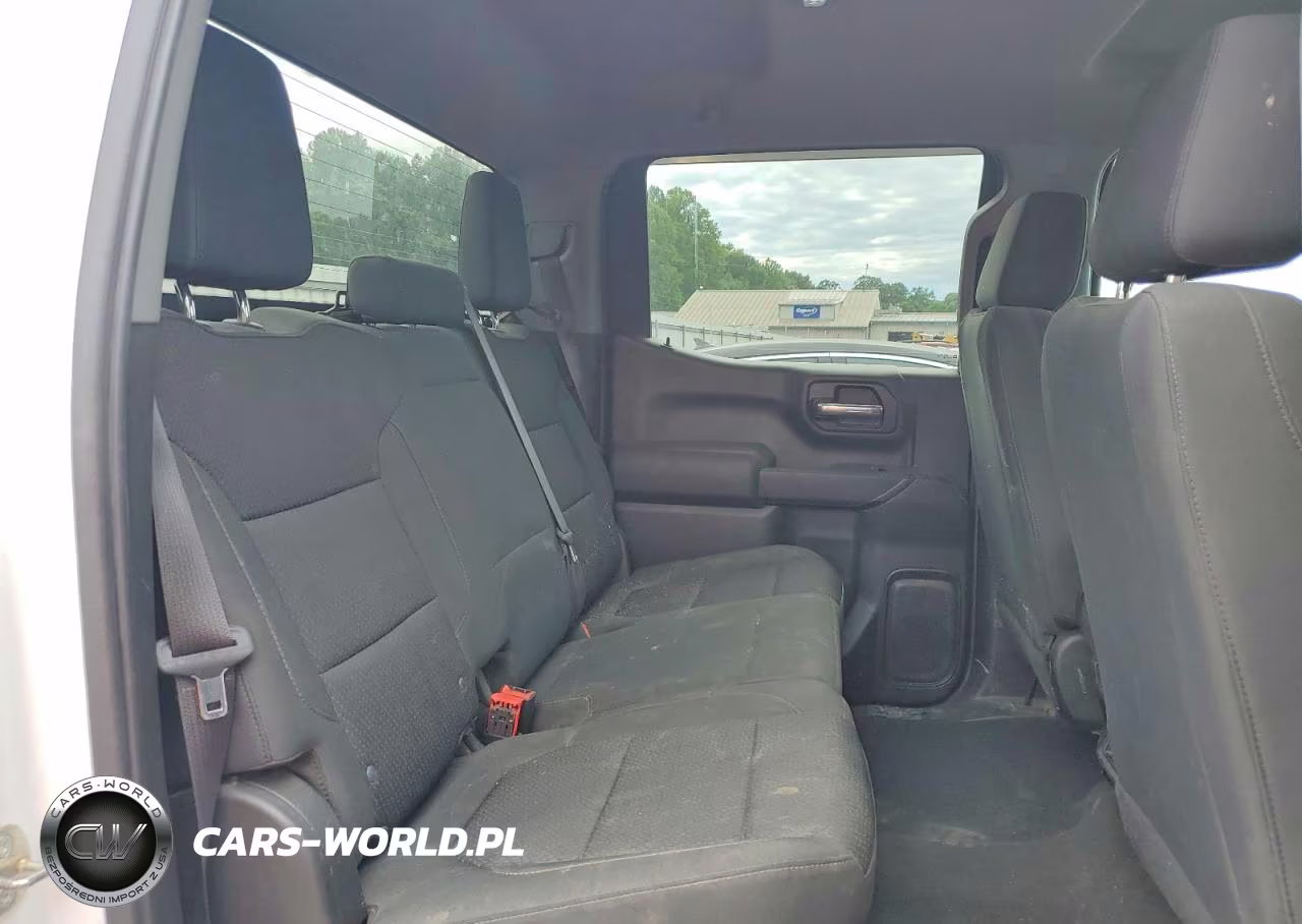 2021 Chevrolet Silverado K1500 Custom VIN:1GCPYBEK8MZ279616 - 10