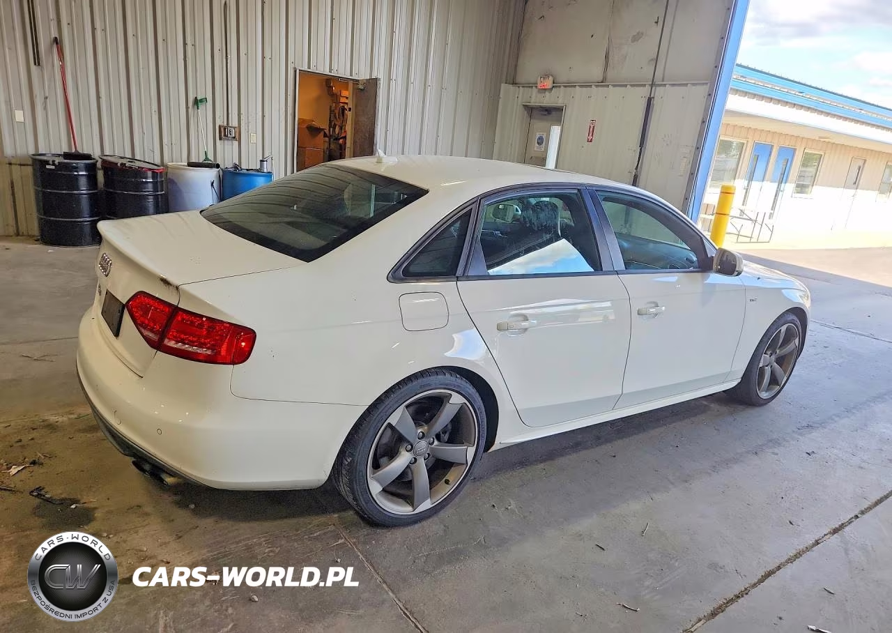 2012 Audi S4 Prestige VIN:WAUKGAFL8CA115730 - 3
