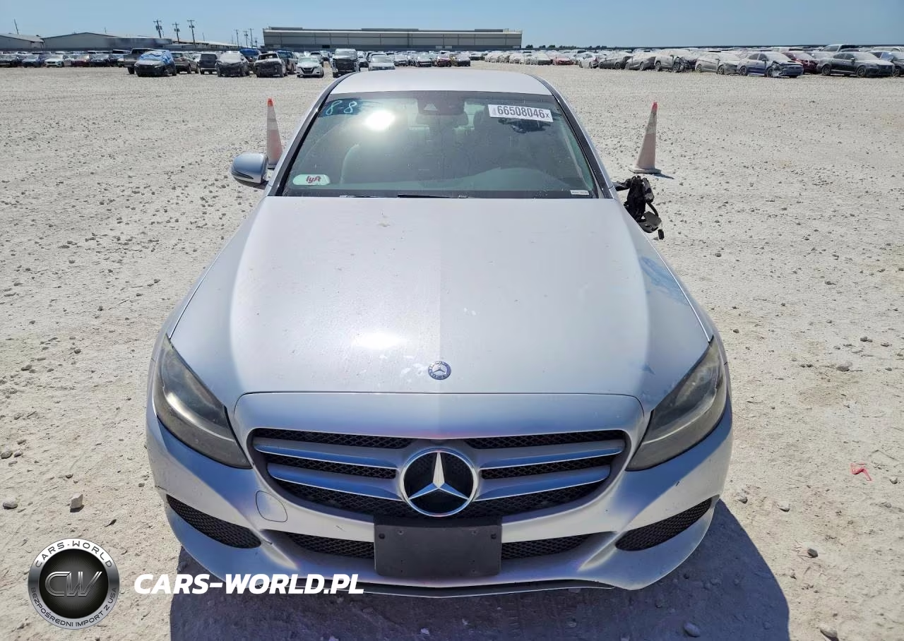 2016 Mercedes-Benz C 300 VIN:55SWF4JB9GU128747 - 5