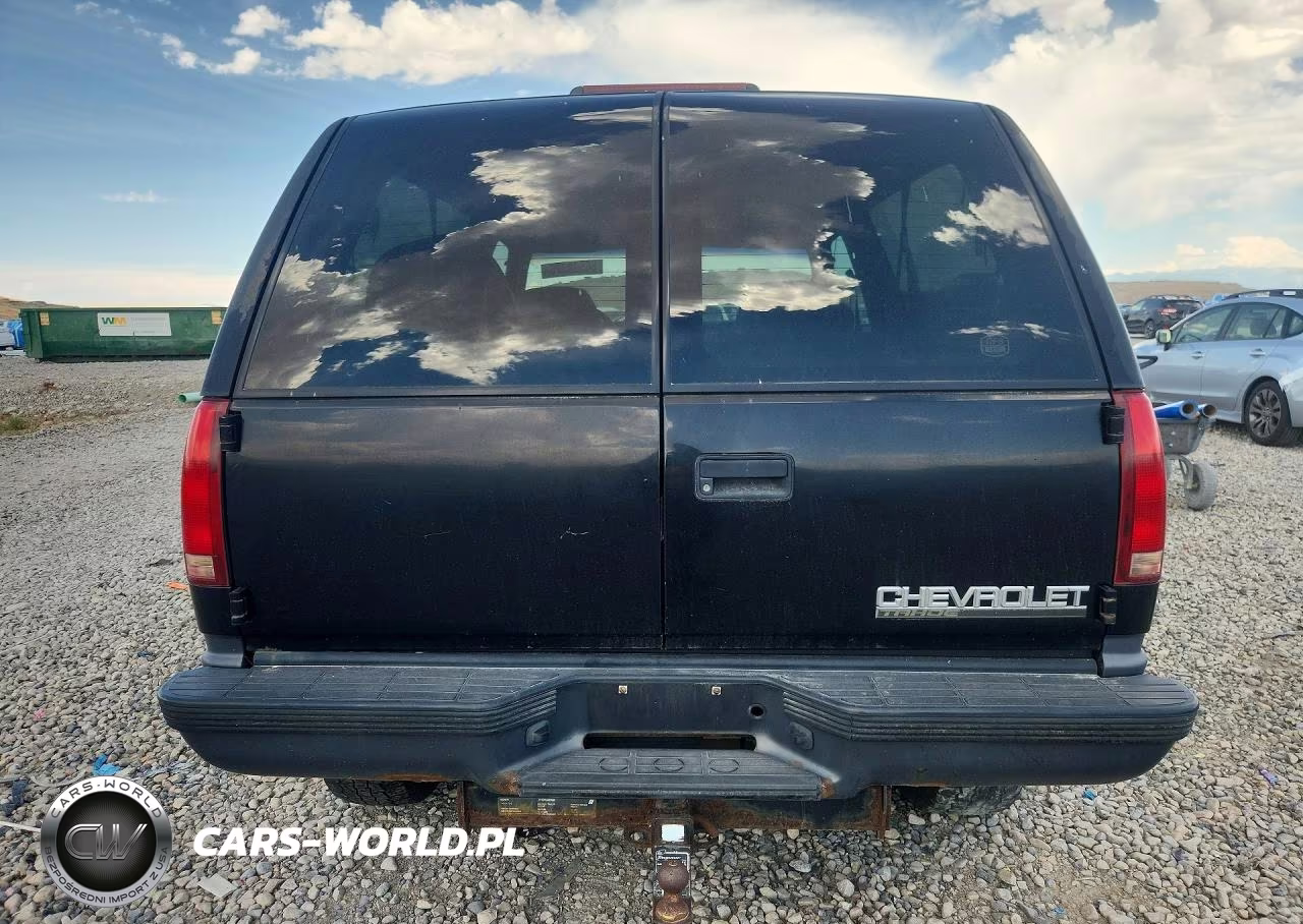 1998 Chevrolet Tahoe K1500 VIN:3GNEK18R8WG112758 - 6