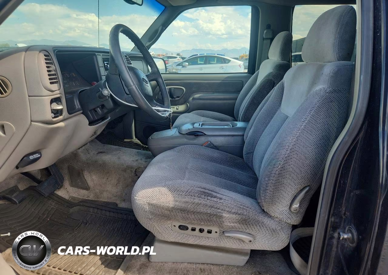 1998 Chevrolet Tahoe K1500 VIN:3GNEK18R8WG112758 - 7