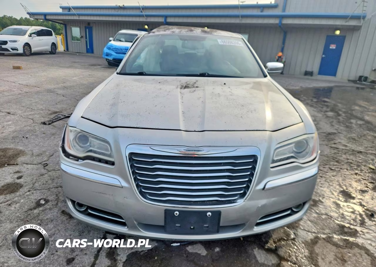 2012 Chrysler 300 Limited VIN:2C3CCACG7CH199443 - 5