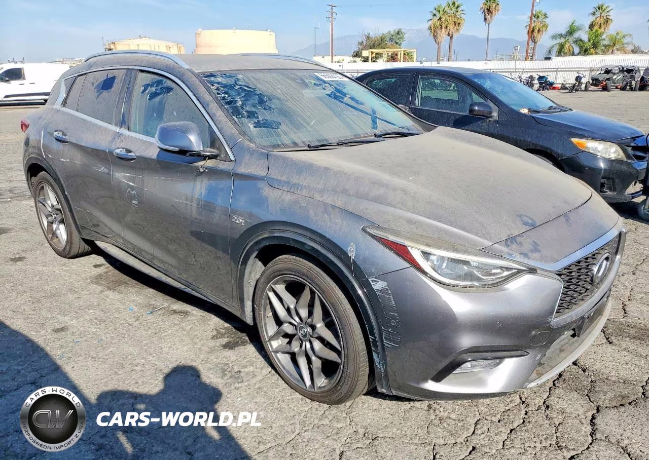 2017 Infiniti Qx30 Premium VIN:SJKCH5CP6HA025063 - 4