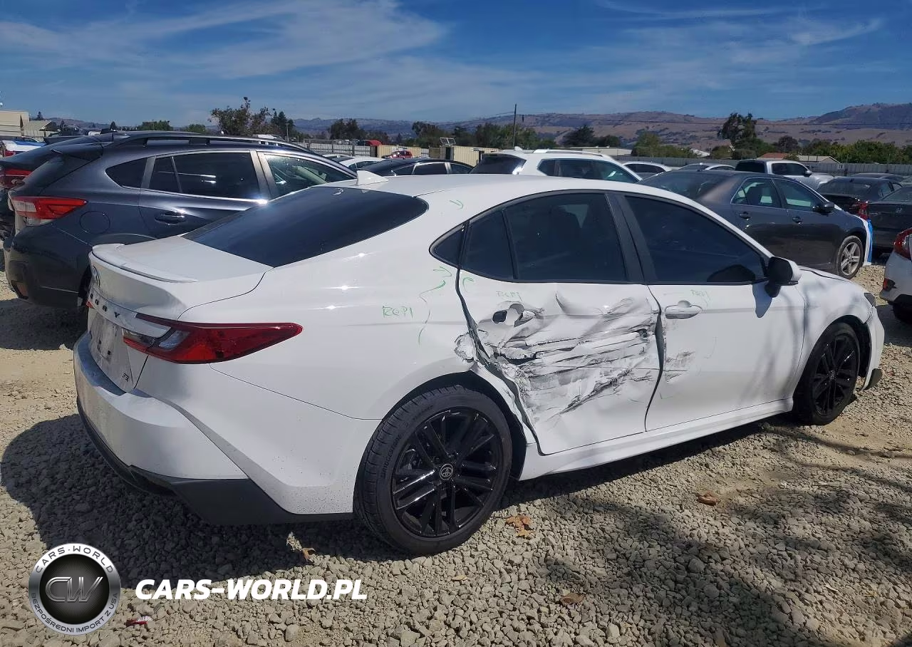 2025 Toyota Camry Se VIN:4T1DAACKXSU009331 - 3