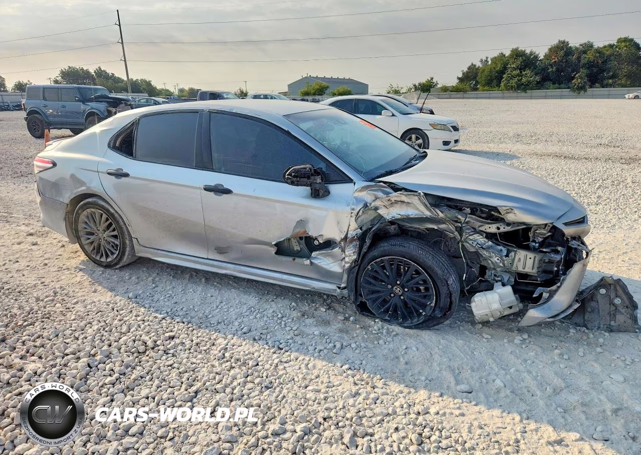 2020 Toyota Camry Se Nightshade VIN:4T1G11AK8LU394941 - 4