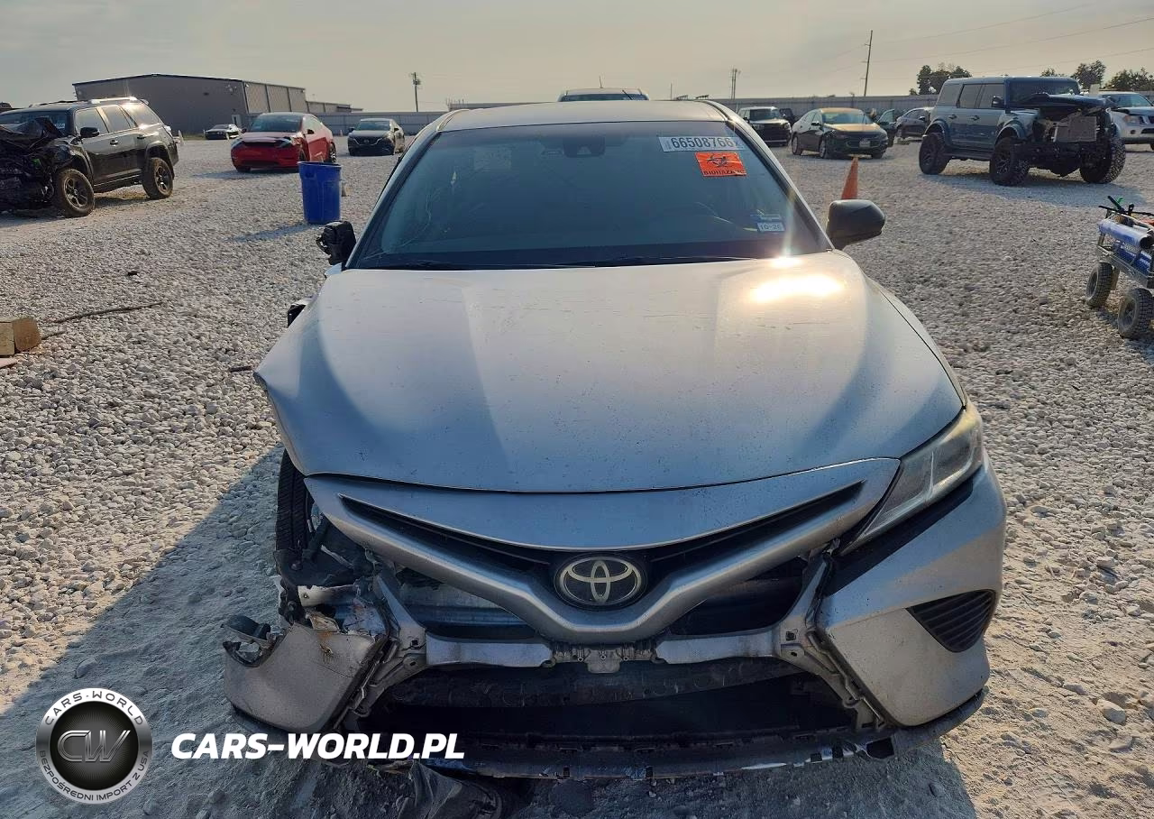 2020 Toyota Camry Se Nightshade VIN:4T1G11AK8LU394941 - 5