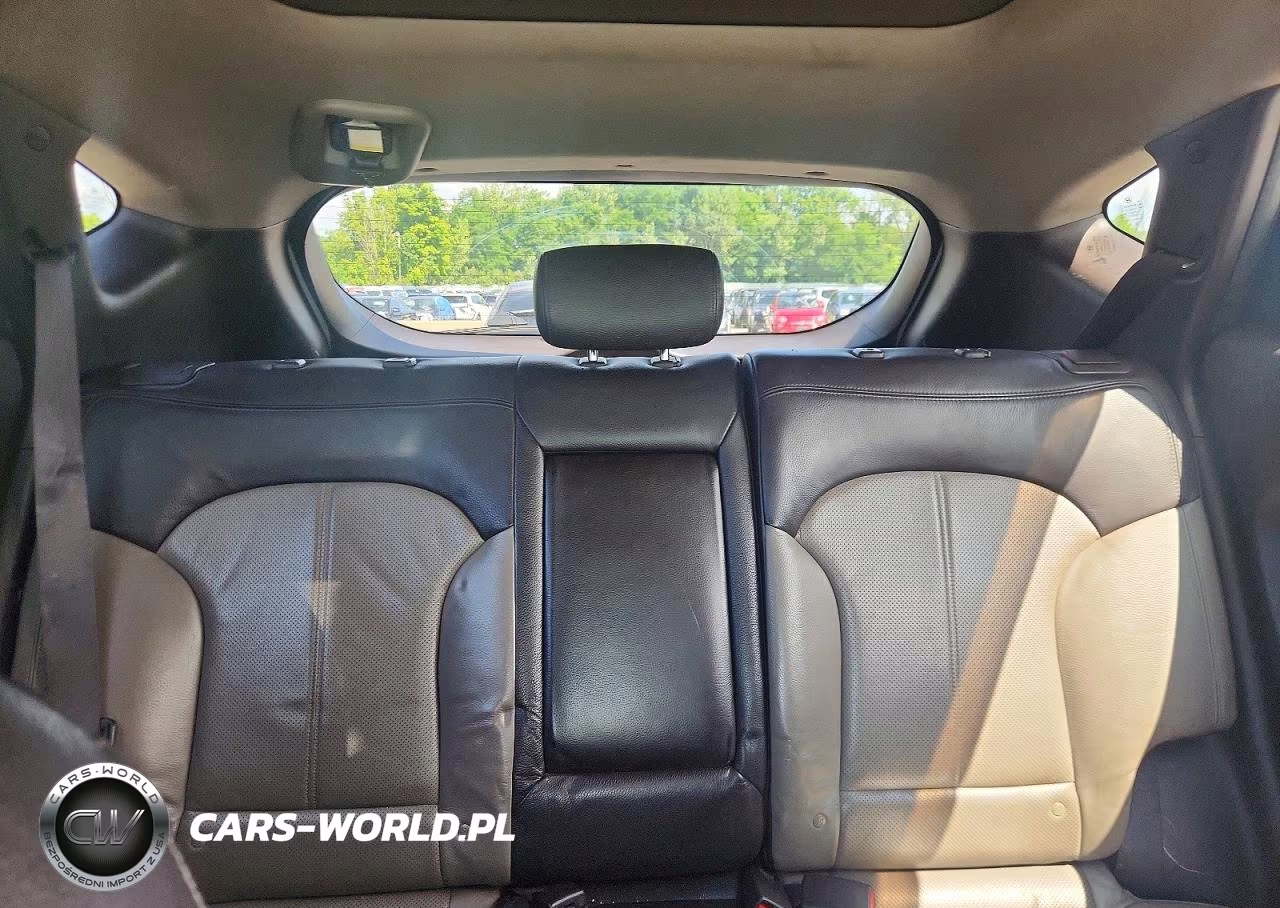 2010 Hyundai Tucson Limited VIN:KM8JU3AC3AU021692 - 10